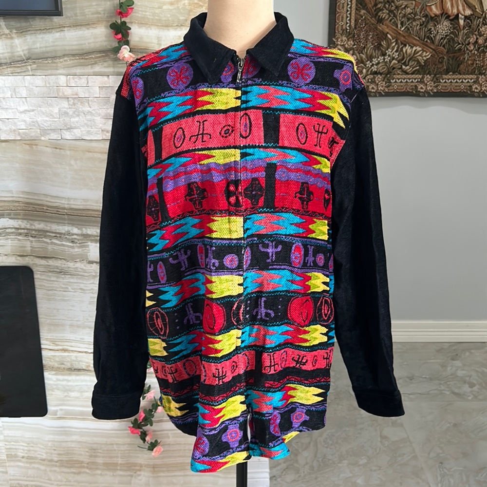 Chico’s Design Zip Top. Southwest Design Shirt. Size 2 (854)